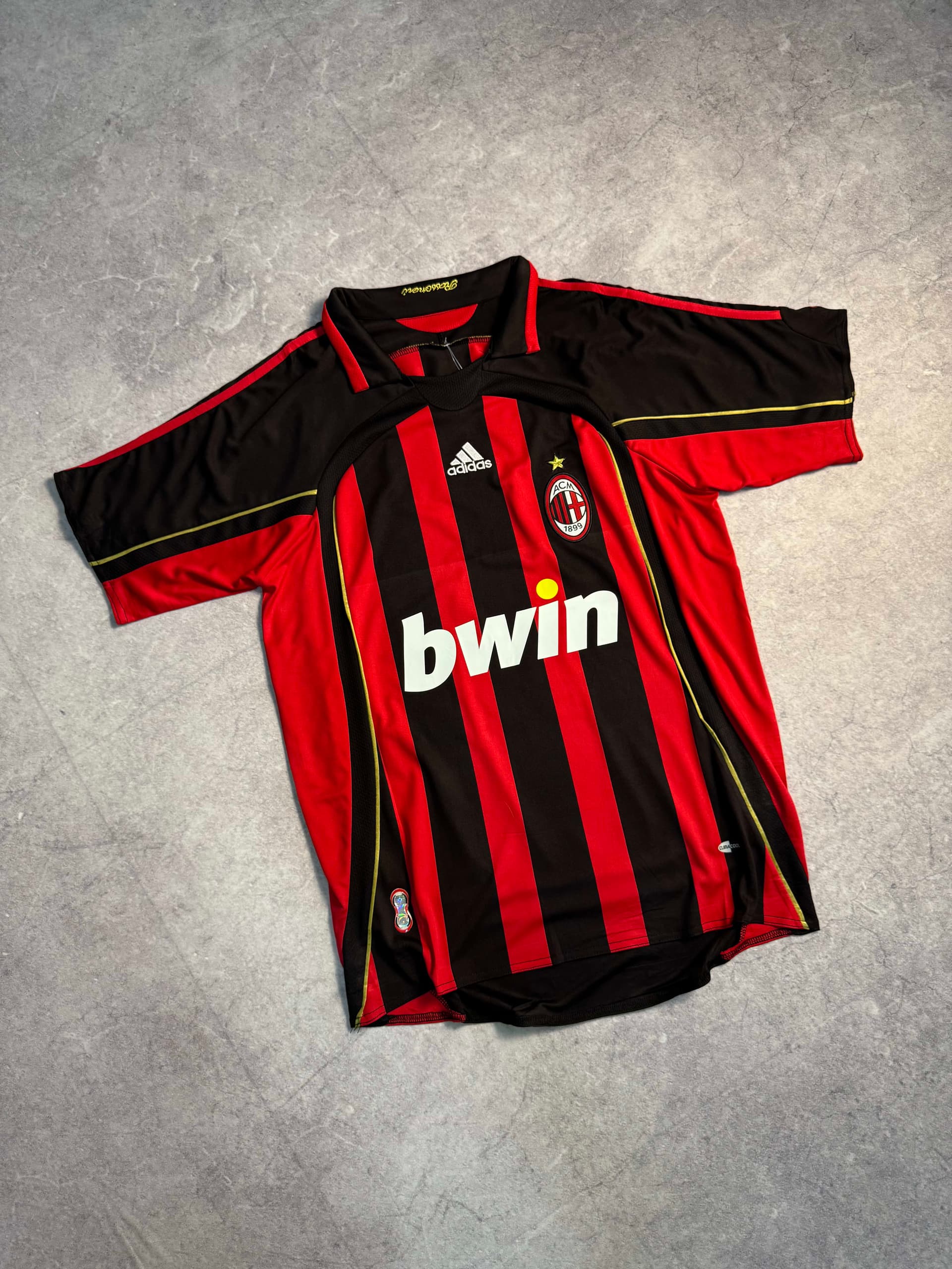 Milan 2007 - Vermelha Kaká 22 — foto 1